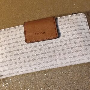 Fossil Cream Canvas Wallet with Brown Leather Snap